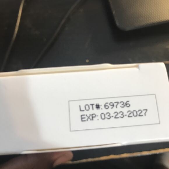 ZITSTICKA Goo Getter Clarifying Blemish Patches W Hydrocolloid 18ct Ex 03/23/27 - Picture 3 of 4